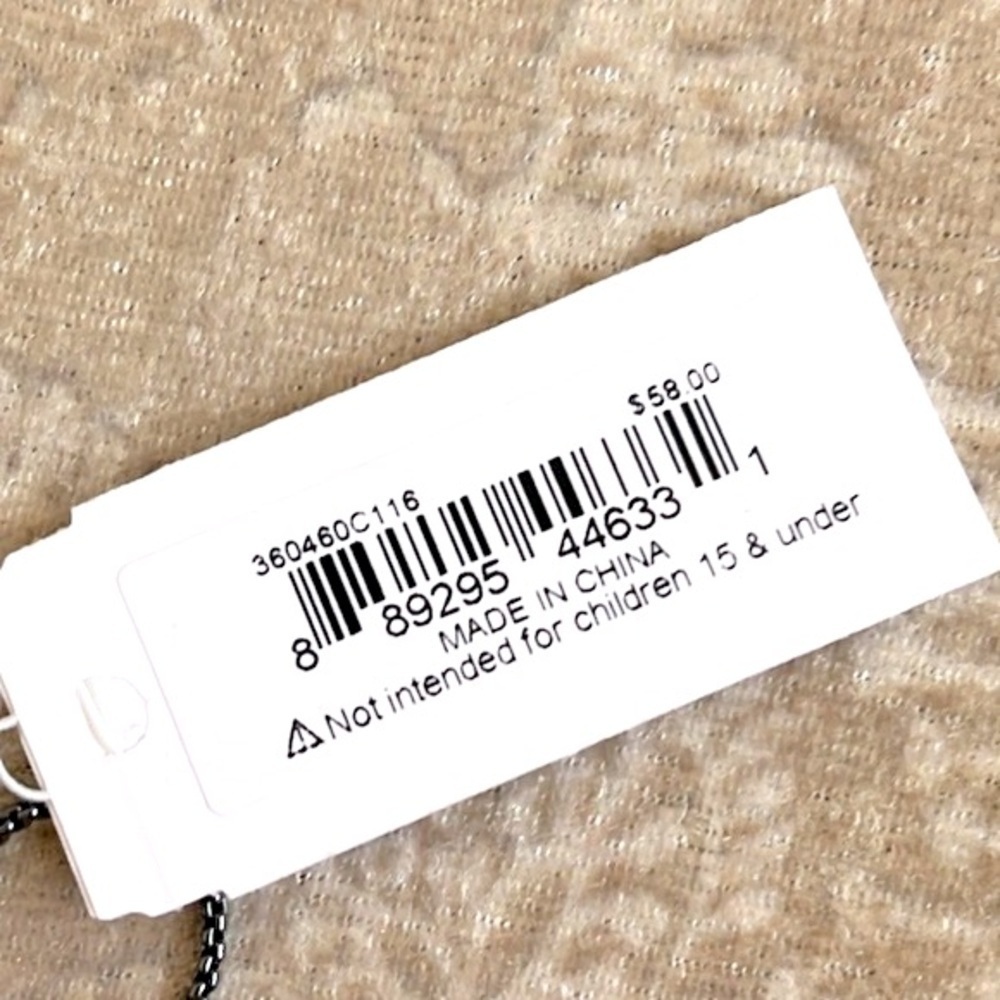 Brand New Betsey Johnson Halloween Glow in the Dark Skeleton Long Necklace - Picture 9 of 14